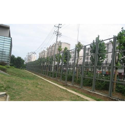 耐力板隔声屏障